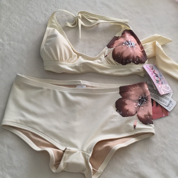 XOXO Other - New XOXO cream bikini with sequins. Size S 👙